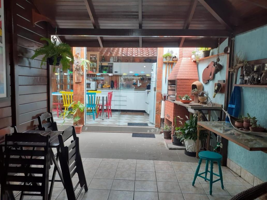 Casa Agradavel, 50M Da Praia Freguesia Do Ribeirao Da Ilha Florianopolis Luaran gambar