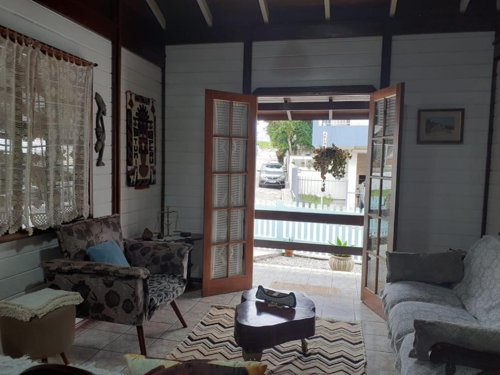 Casa Agradavel, 50M Da Praia Freguesia Do Ribeirao Da Ilha Florianopolis Luaran gambar